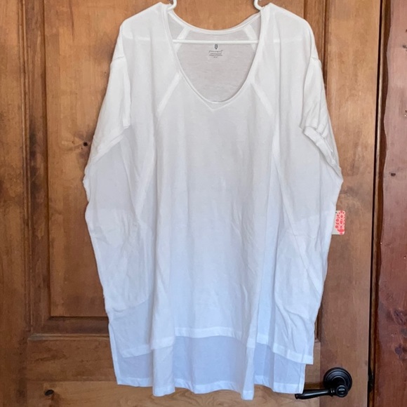 Free People Movement City Vibes Tee.  White, Size XS.  NWT. - Picture 2 of 4